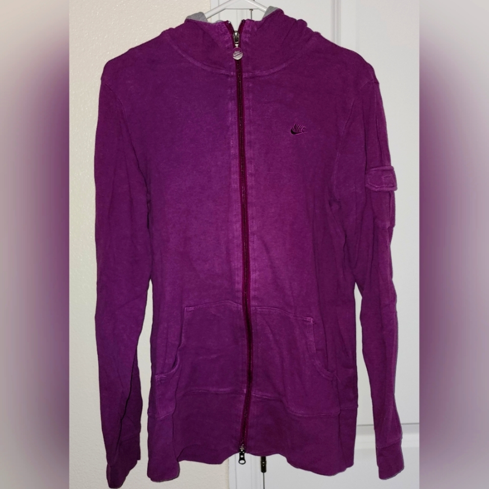 Women's Nike full-zip hoodie